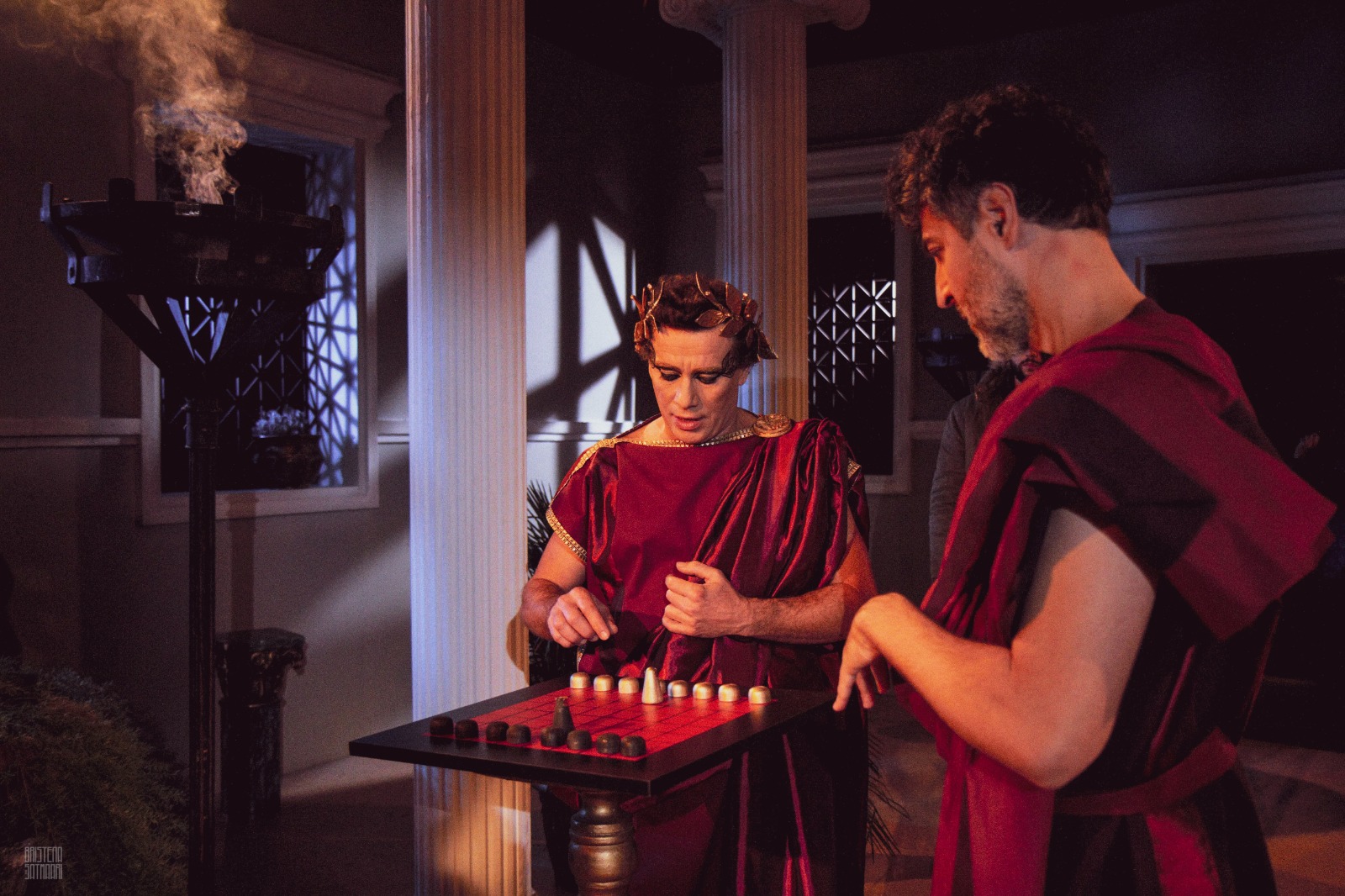 „Caligula” – un împărat prea mare pentru un imperiu atât de mic