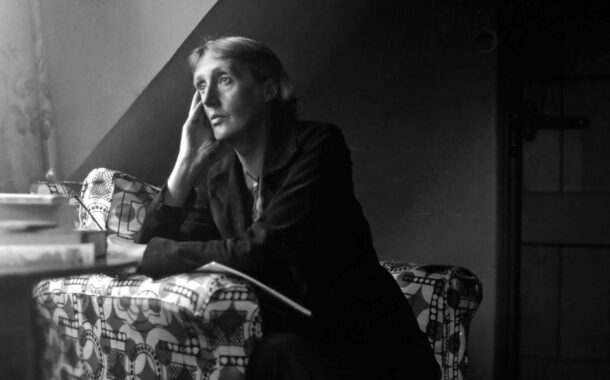 Virginia Woolf și o cameră doar a ei